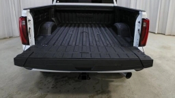 GMC Sierra 2500HD Denali Ultimate 4WD Crew Cab 159" 2026