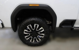 GMC Sierra 2500HD Denali Ultimate 4WD Crew Cab 159" 2026