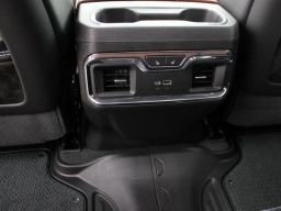 GMC Sierra 2500HD Denali Ultimate 4WD Crew Cab 159" 2026