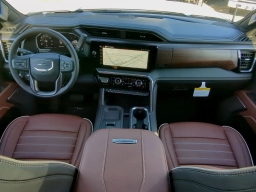 GMC Sierra 2500HD Denali Ultimate 4WD Crew Cab 159" 2026