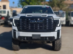 GMC Sierra 2500HD Denali Ultimate 4WD Crew Cab 159" 2026