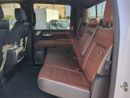 GMC Sierra 2500HD Denali Ultimate 4WD Crew Cab 159" 2026