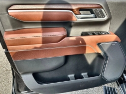 GMC Sierra 2500HD Denali Ultimate 4WD Crew Cab 159" 2026