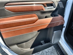 GMC Sierra 2500HD Denali Ultimate 4WD Crew Cab 159" 2026