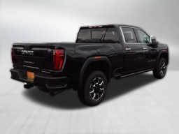 GMC Sierra 3500HD Denali Ultimate 4WD Crew Cab 159" 2026