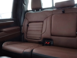 GMC Sierra 3500HD Denali Ultimate 4WD Crew Cab 159" 2026