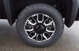 GMC Sierra 3500HD Denali Ultimate 4WD Crew Cab 159" 2026