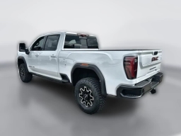 GMC Sierra 2500HD AT4X 4WD Crew Cab 159" 2026