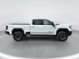 GMC Sierra 2500HD AT4X 4WD Crew Cab 159" 2026