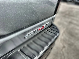 GMC Sierra 2500HD AT4X 4WD Crew Cab 159" 2026