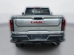 GMC Sierra 2500HD AT4X 4WD Crew Cab 159" 2026