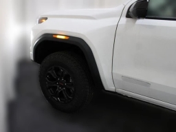 GMC Canyon 2WD Elevation Crew Cab 2025
