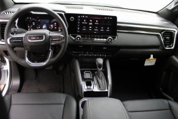 GMC Canyon 2WD Elevation Crew Cab 2025