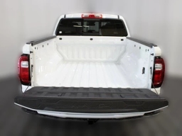 GMC Canyon 2WD Elevation Crew Cab 2025