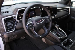 GMC Canyon 2WD Elevation Crew Cab 2025