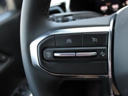 GMC Canyon 2WD Elevation Crew Cab 2025