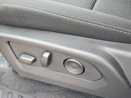 GMC Canyon 4WD Elevation 4WD Crew Cab 2026