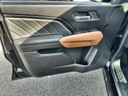 GMC Canyon 4WD AT4 4WD Crew Cab 2026