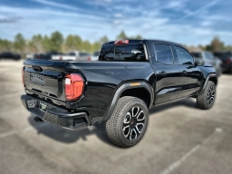 GMC Canyon 4WD AT4 4WD Crew Cab 2026