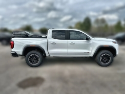 GMC Canyon 4WD AT4 4WD Crew Cab 2026