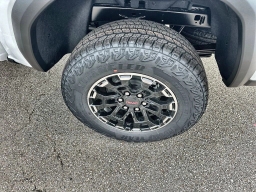 GMC Canyon 4WD AT4 4WD Crew Cab 2026