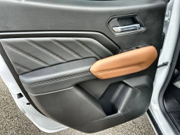 GMC Canyon 4WD AT4 4WD Crew Cab 2026