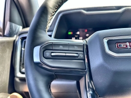 GMC Canyon 4WD AT4 4WD Crew Cab 2026