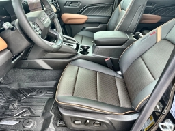 GMC Canyon 4WD AT4 4WD Crew Cab 2026