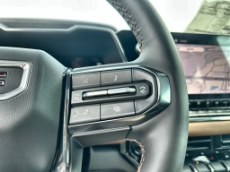 GMC Canyon 4WD AT4 4WD Crew Cab 2026