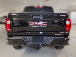GMC Canyon 4WD AT4 4WD Crew Cab 2026