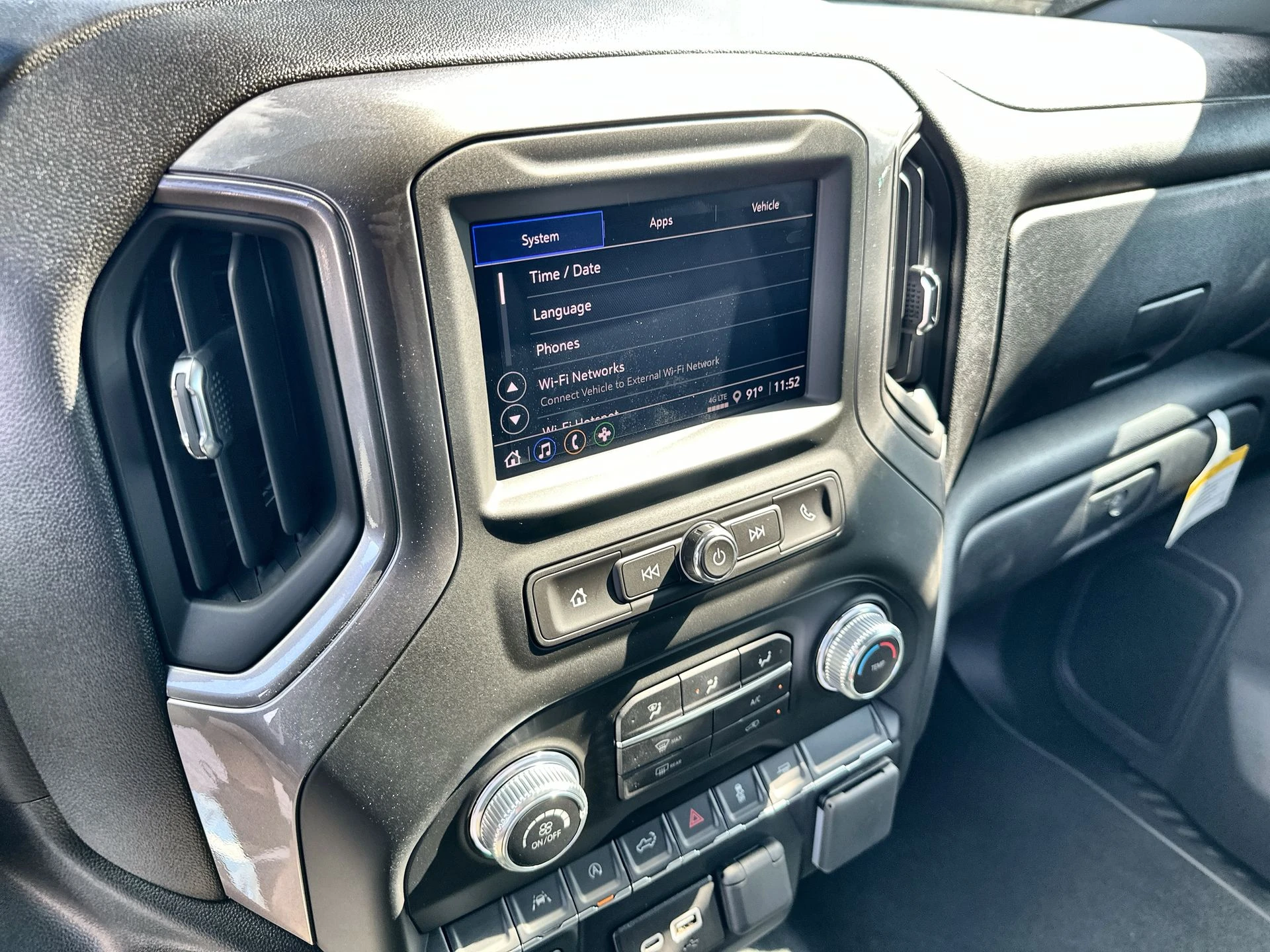 GMC Sierra 1500 Pro 2WD Double Cab 147" 2026