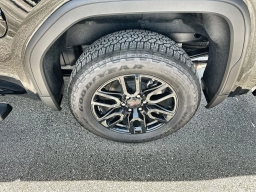 GMC Sierra 1500 Elevation 4WD Crew Cab 147" 2026