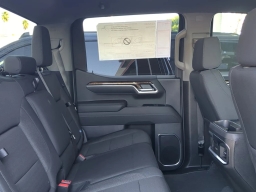 GMC Sierra 1500 Elevation 4WD Crew Cab 147" 2026