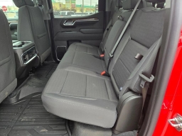 GMC Sierra 1500 Elevation 4WD Crew Cab 147" 2026