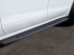 GMC Sierra 1500 AT4 4WD Crew Cab 147" 2026