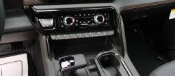 GMC Sierra 1500 AT4 4WD Crew Cab 147" 2026