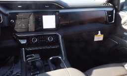 GMC Sierra 1500 Denali 4WD Crew Cab 147" 2026