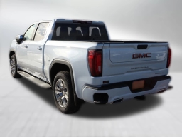 GMC Sierra 1500 Denali 4WD Crew Cab 157" 2026