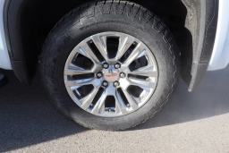 GMC Sierra 1500 Denali 4WD Crew Cab 157" 2026