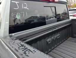 GMC Sierra 1500 Denali 4WD Crew Cab 157" 2026