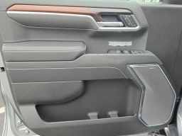 GMC Sierra 1500 Denali 4WD Crew Cab 157" 2026