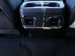 GMC Sierra 1500 Denali 4WD Crew Cab 147" 2026