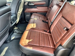 GMC Sierra 1500 Denali Ultimate 4WD Crew Cab 147" 2026