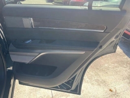 Cadillac VISTIQ Luxury AWD 4dr 2026