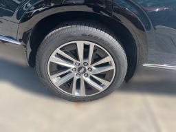 Cadillac VISTIQ Luxury AWD 4dr 2026