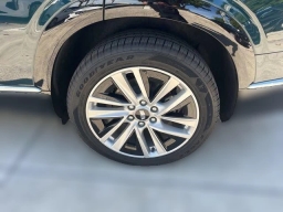 Cadillac VISTIQ Luxury AWD 4dr 2026