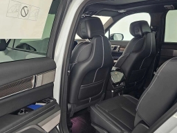 Cadillac VISTIQ Luxury AWD 4dr 2026