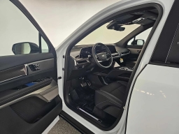 Cadillac VISTIQ Luxury AWD 4dr 2026