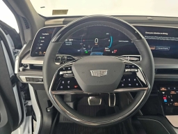 Cadillac VISTIQ Luxury AWD 4dr 2026