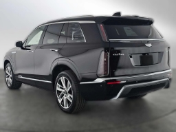 Cadillac VISTIQ Luxury AWD 4dr 2026